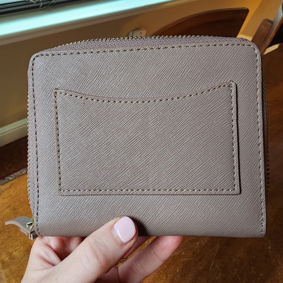 Kate Spade Wallet - Picture 4 of 5